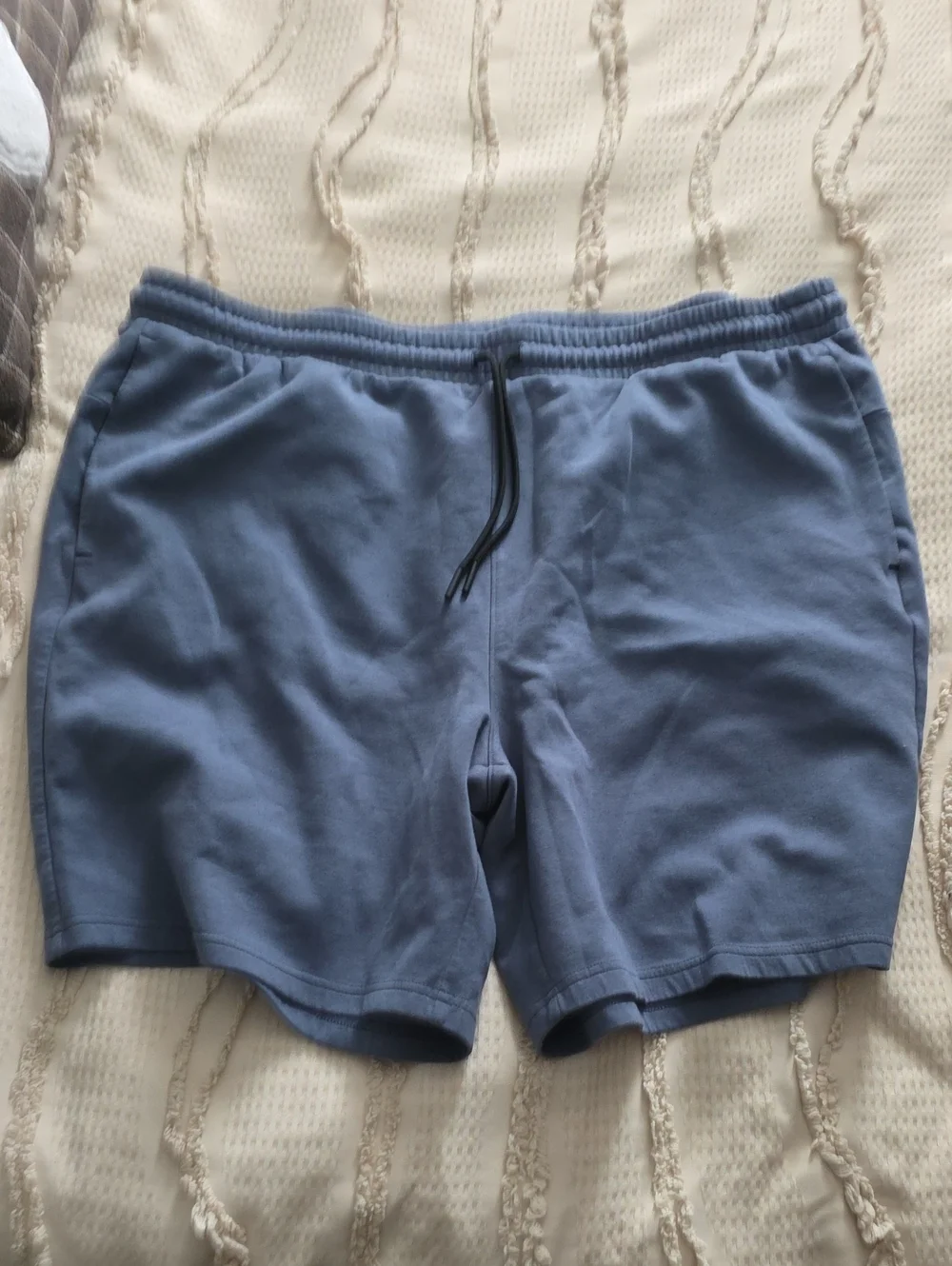 Old Navy Men's Drawstring Athletic Shorts in Dusty Blue